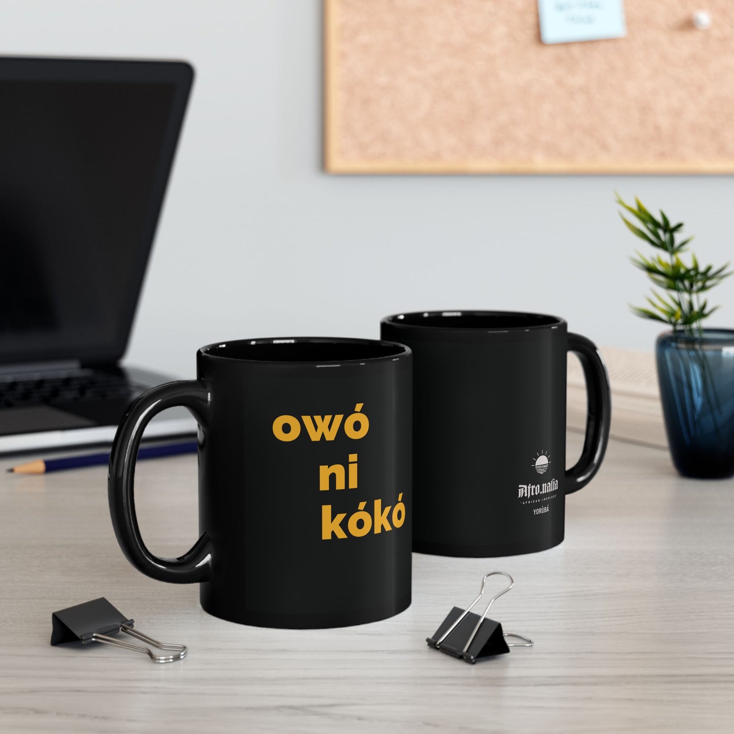 Owó ni Kókó Black Mug